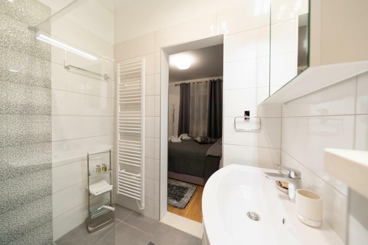 Apartment Garden Terrace Zadar Dış mekan fotoğraf